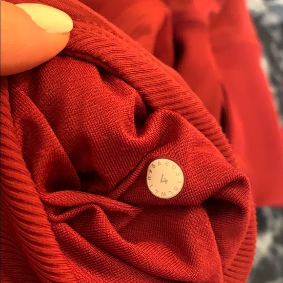 COPY - reversible lululemon hooded zip up - Picture 4 of 4